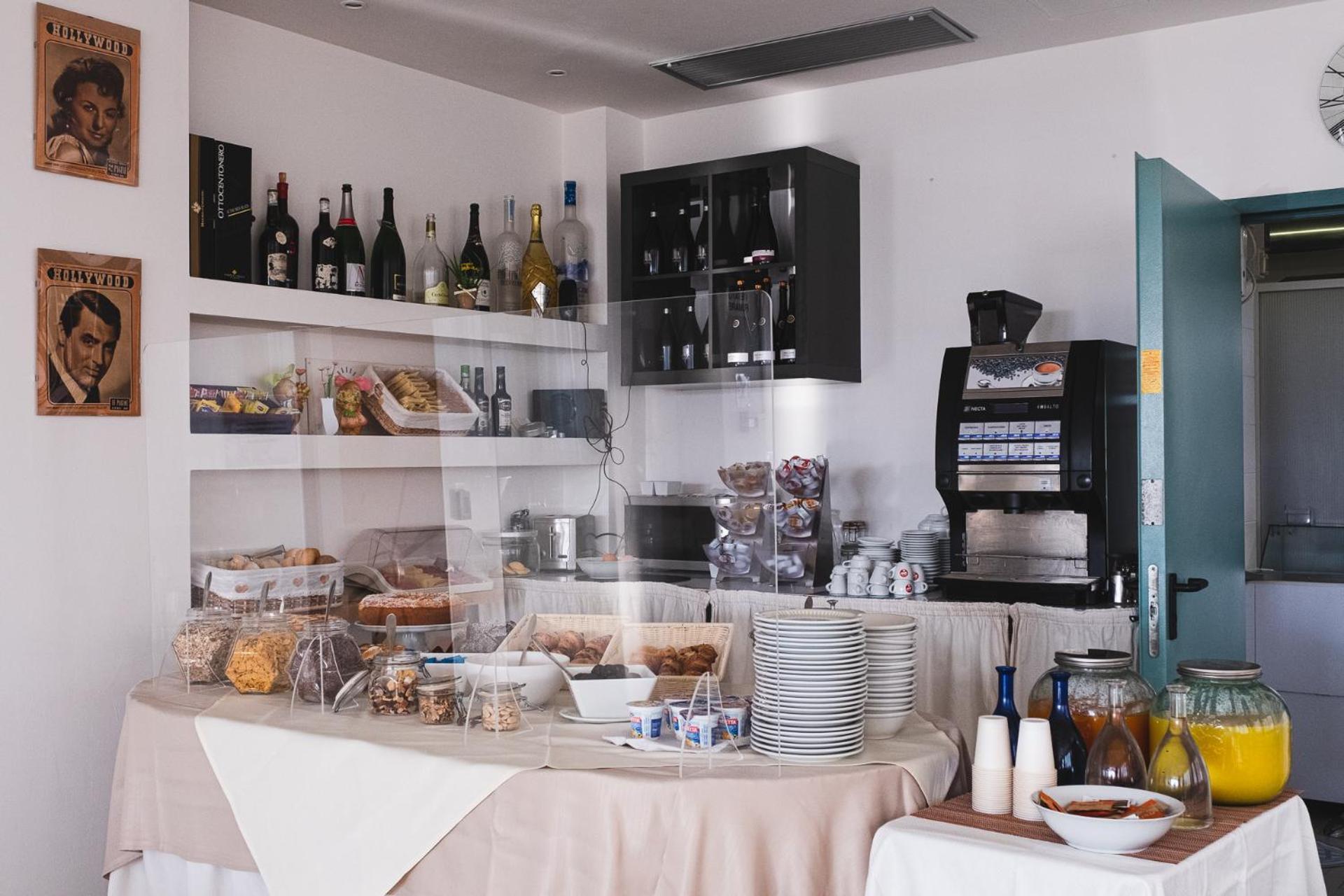 Hotel Rudy קרביה מראה חיצוני תמונה