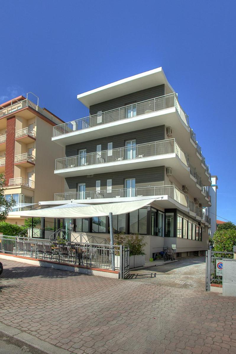 Hotel Rudy קרביה מראה חיצוני תמונה